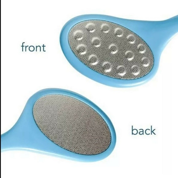 fabfitfun bundle -selfie light, pedicure, ice tray - Picture 5 of 5